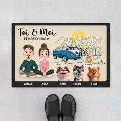 Toi Et Moi Et Nos Chiens Version Camping - Cadeau Personnalisé | Paillasson Pour Amoureux Des Animaux