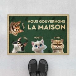 Les Chats Gouvernent La Maison - Paillasson Chat Personnalisé