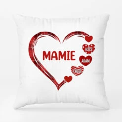 Maman Et Les Coeurs Rouges - Coussin Prénom Personnalisé